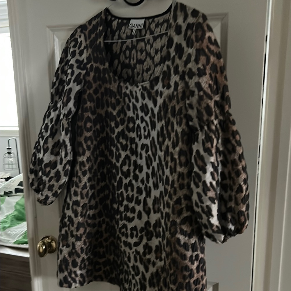 GANNI Leopard Print Dress preloved best for a 4-6